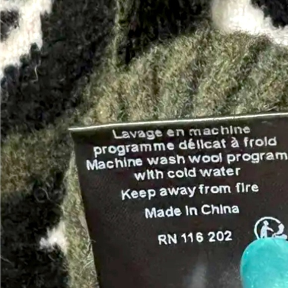 Zadig & Voltaire Lennox Hooded Zip Cardigan
Color : Green
size M-L EUC - Picture 12 of 12